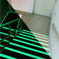 infographic about antislip grip tape showing its glow in the dark property when applied to stairs